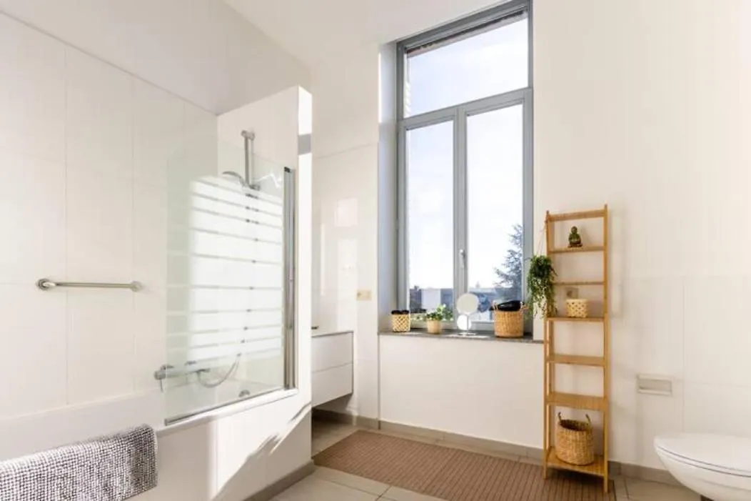 בית נופש הוילה בריסל Manoir Bel Horizon Avec Grand Jardin Et Parking Prive