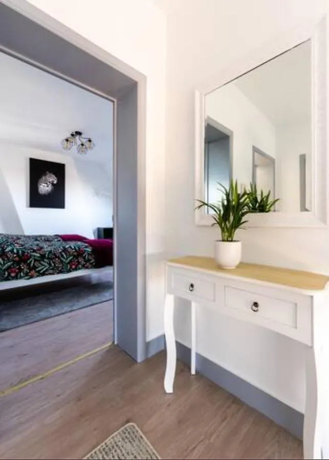 בית נופש הוילה בריסל Manoir Bel Horizon Avec Grand Jardin Et Parking Prive בלגיה