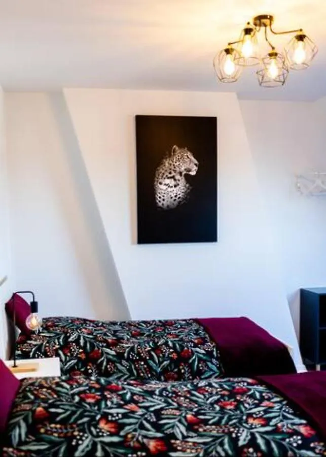 הוילה בריסל Manoir Bel Horizon Avec Grand Jardin Et Parking Prive בית נופש