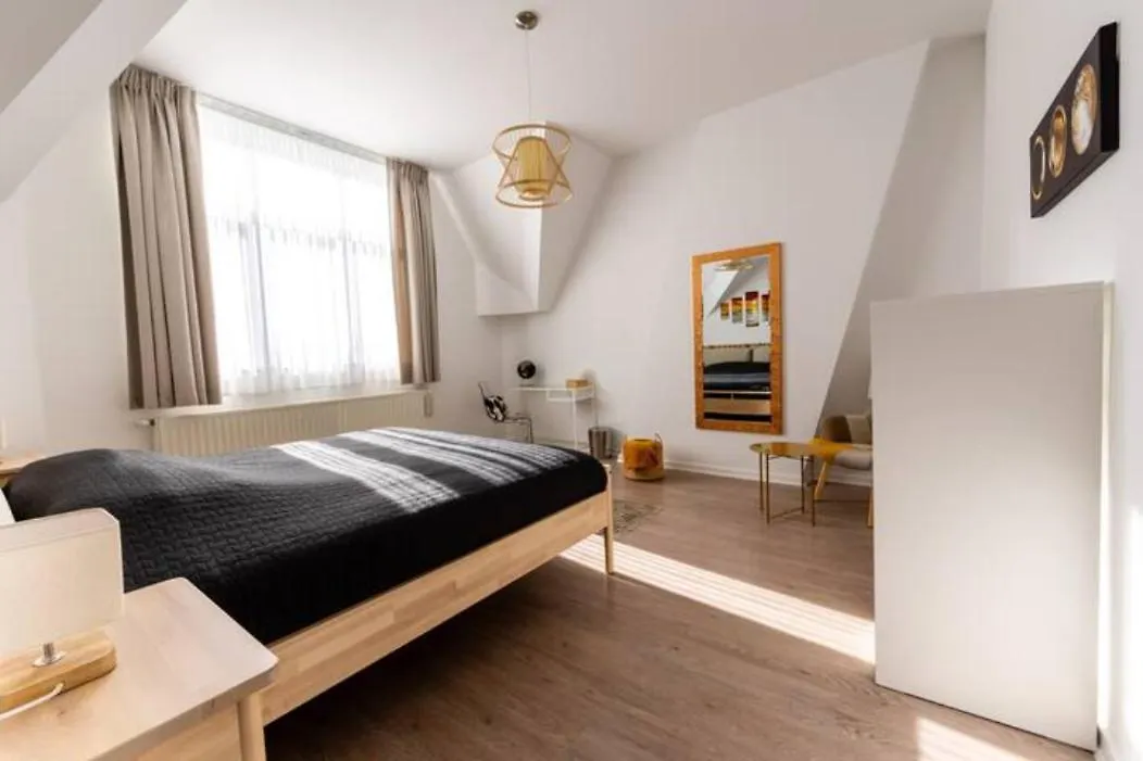 הוילה בריסל Manoir Bel Horizon Avec Grand Jardin Et Parking Prive